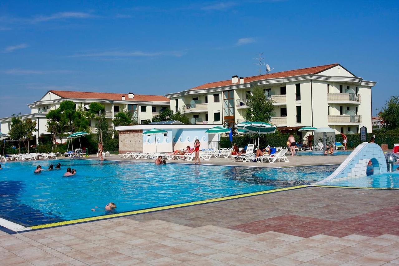 Tigli Lido Altanea Apartment Caorle Exterior foto