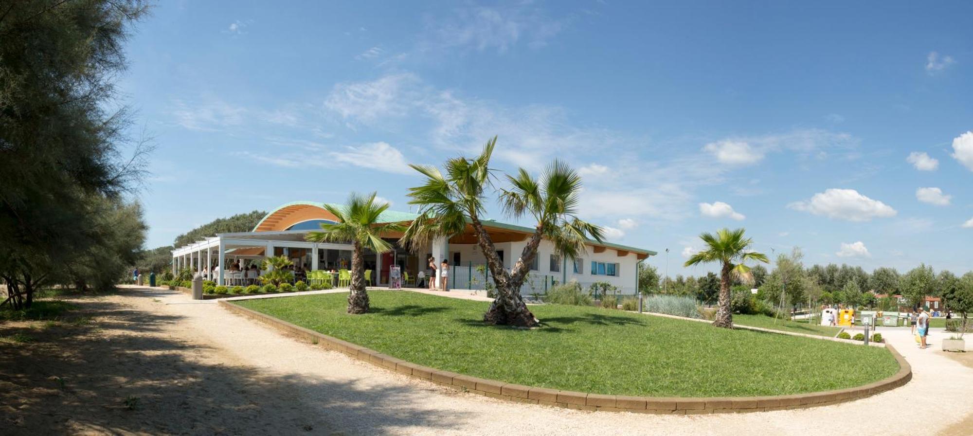 Tigli Lido Altanea Apartment Caorle Exterior foto