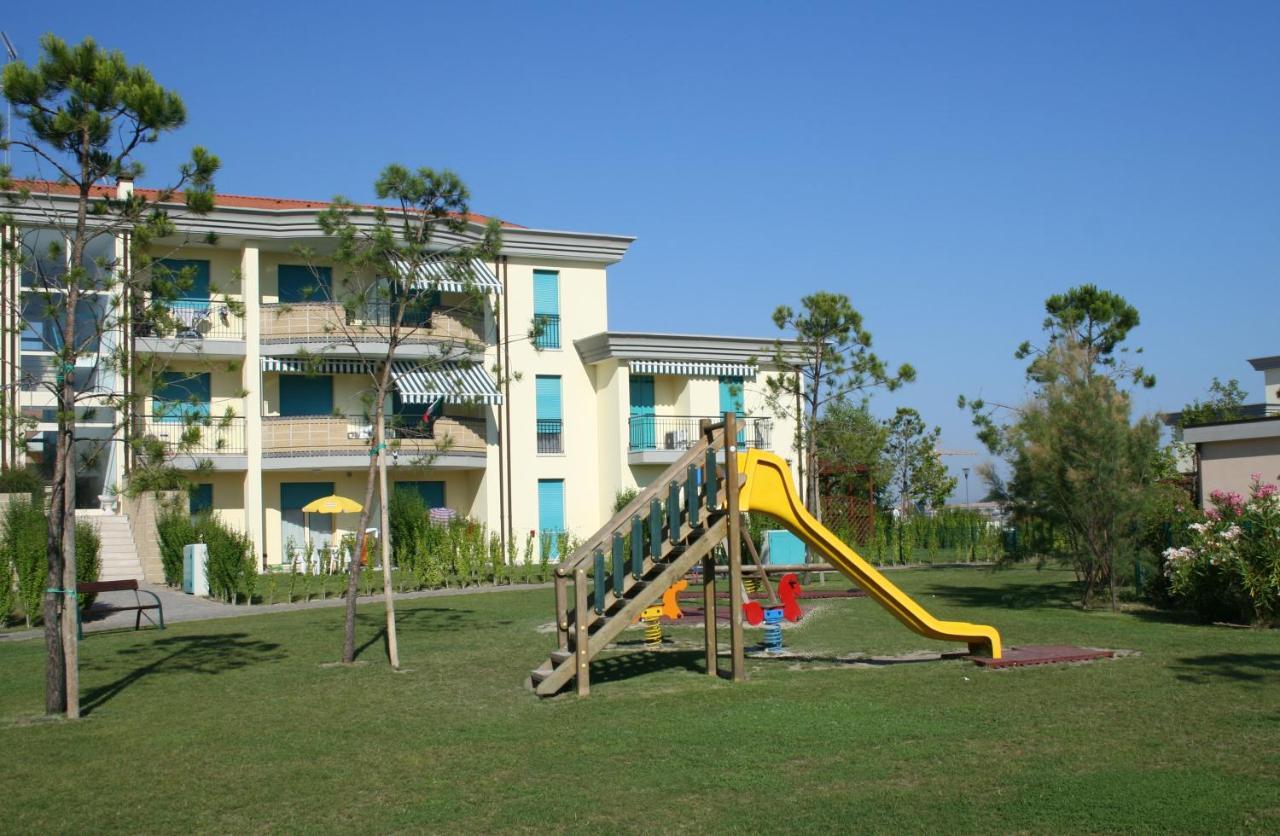 Tigli Lido Altanea Apartment Caorle Exterior foto