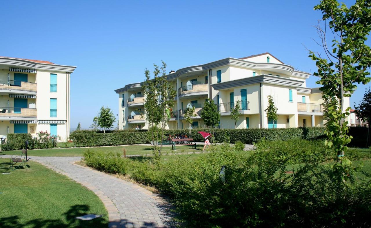 Tigli Lido Altanea Apartment Caorle Exterior foto